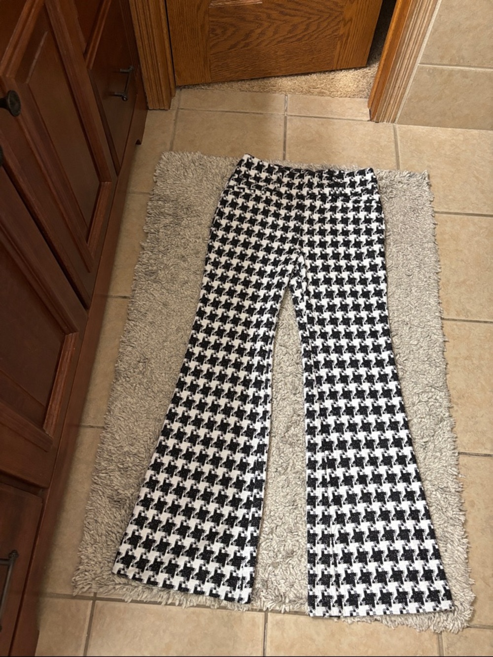 New York & Company Black and White Houndstooth Flare Pants